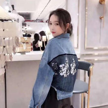 Load image into Gallery viewer, Women bat sleeve tassel short loose burr denim jacket Female Fashion new boyfrieds outwear 2019 Autumn Streetwear jean coat