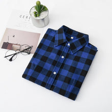 Load image into Gallery viewer, 2019 New Brand Women Blouses Long Sleeve Shirts Cotton Red and Black Flannel Plaid Shirt Casual Female Plus Size Blouse Tops