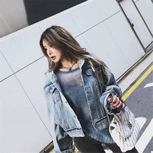 Load image into Gallery viewer, Women bat sleeve tassel short loose burr denim jacket Female Fashion new boyfrieds outwear 2019 Autumn Streetwear jean coat